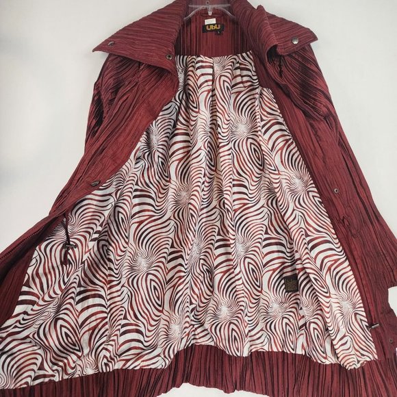 UBU Jacket Womens Small Burgundy Crinkled Retro Lightweight Full Zip Snap on - Picture 3 of 13